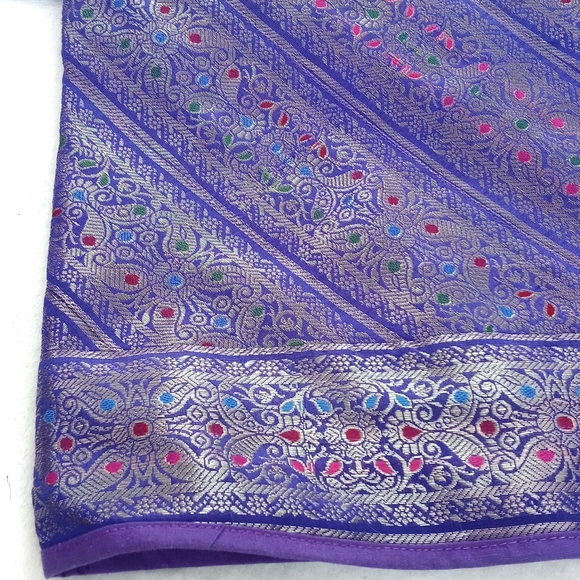 Unique Silk Iridescent Purple Patchwork Batik Bedspread/ Coverlet from India - Picture 3 of 14